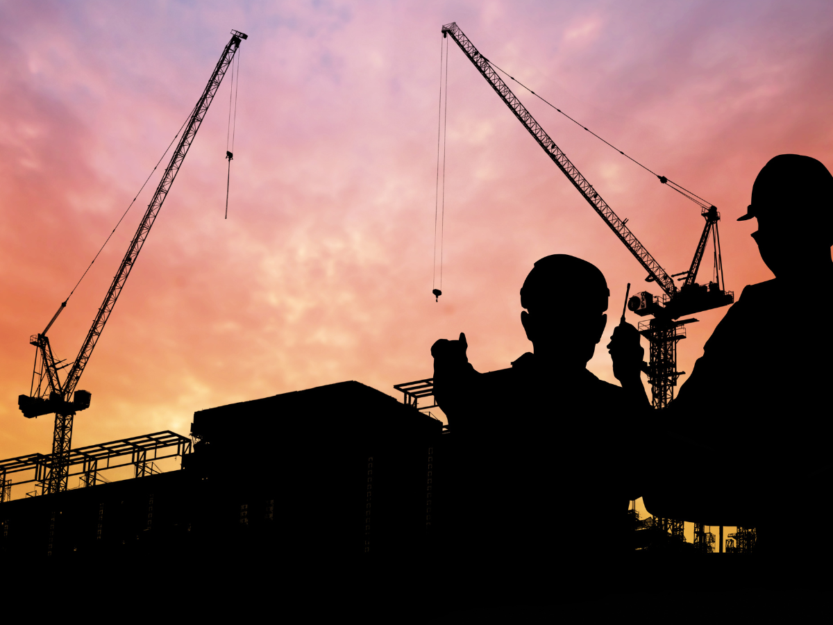 Image of contractors on work site - ensure your Certificate of Insurance doesn't get rejected again