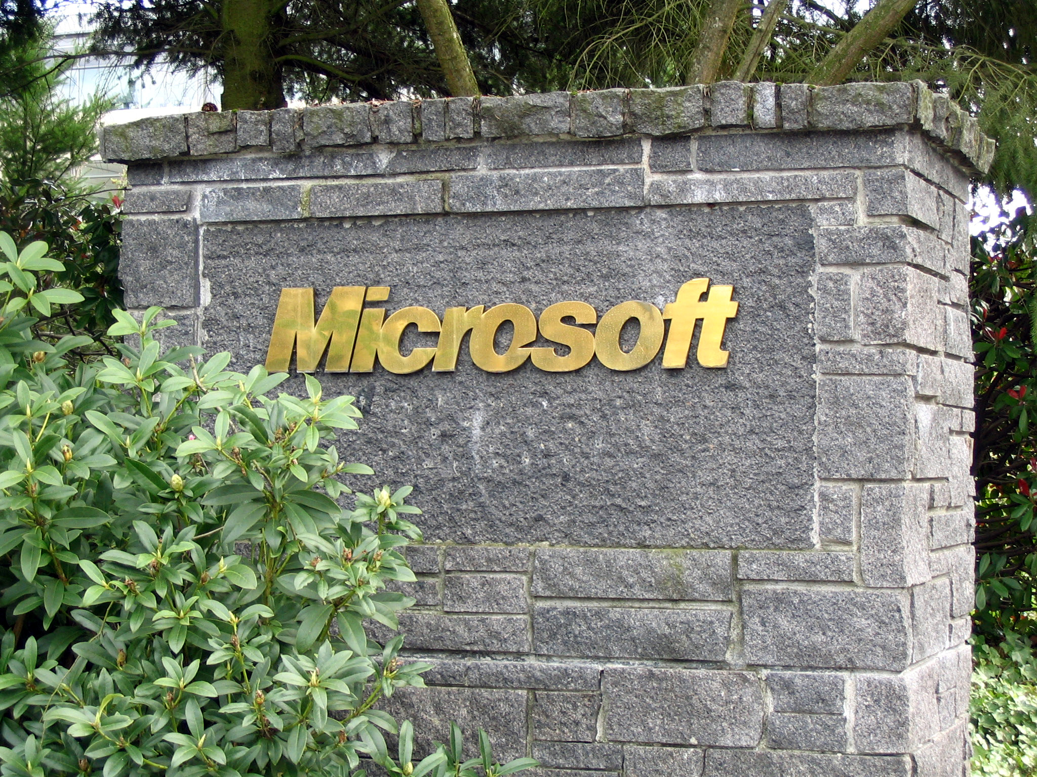 Microsoft Example Now Understanding ISNetworld® Requirements for New Hiring Client Microsoft